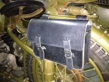 m72 k750 cj750 leather saddlebag pannier m1